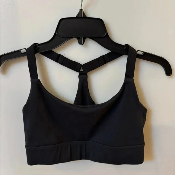 Beyond Yoga Other - Beyond Yoga Powerbeyond Strive Longline Sports Bra Size Medium $74.00 MSRP
